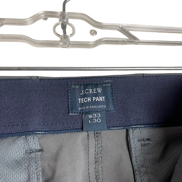 J. CREW Tech Pant Men’s Gray Hiking Pants Size 33x30 Travel Lightweight Camping - Picture 9 of 10